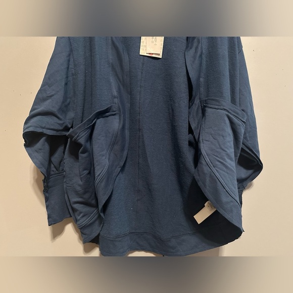 LuLaRoe - Navy Kennedy Cardigan (Size Small) - Picture 6 of 10